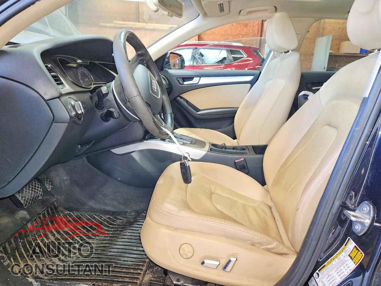 AUDI A4 2013 - WAUFFAFL3DA125880
