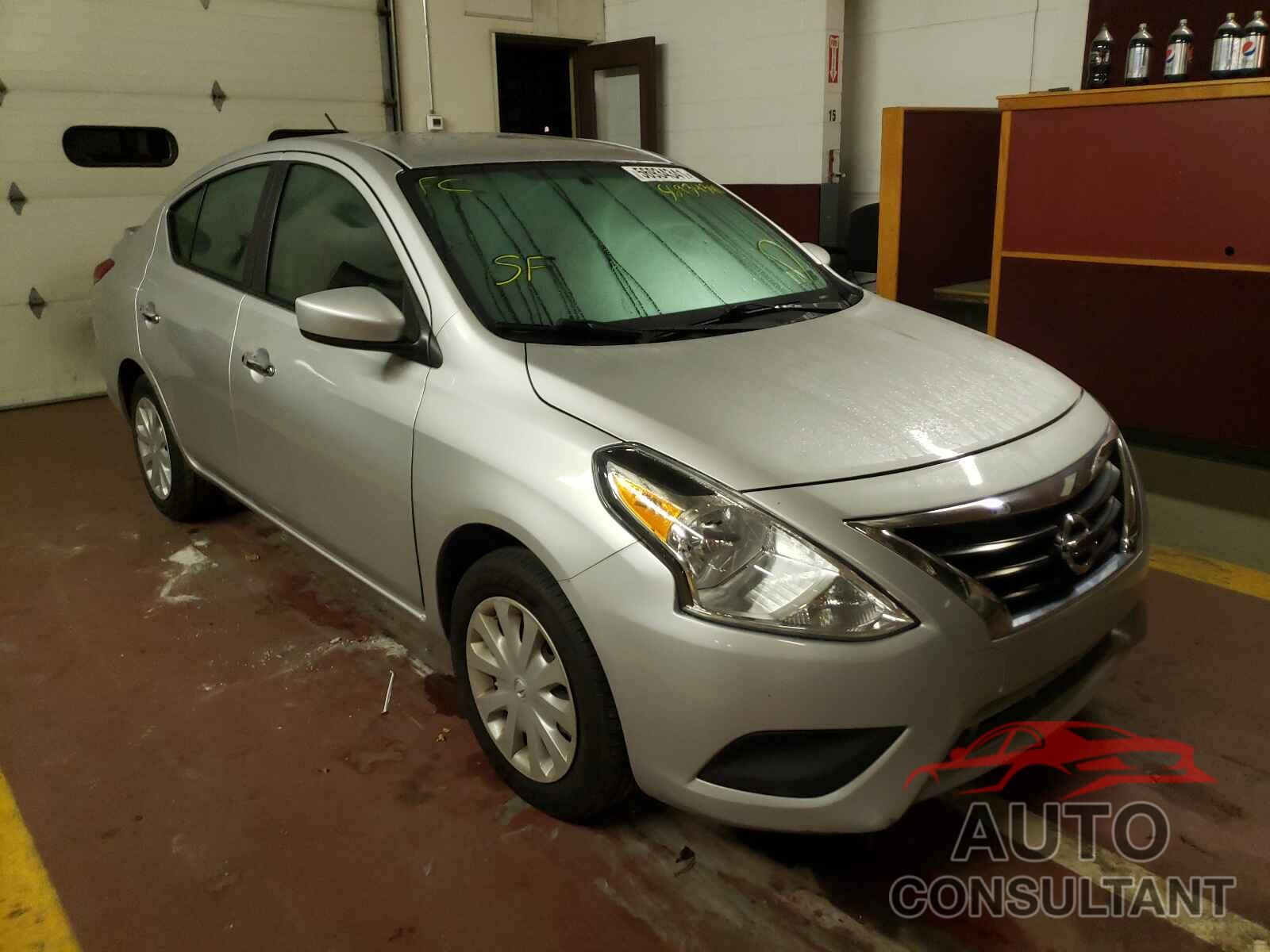 NISSAN VERSA 2018 - 3N1CN7AP5JL839801