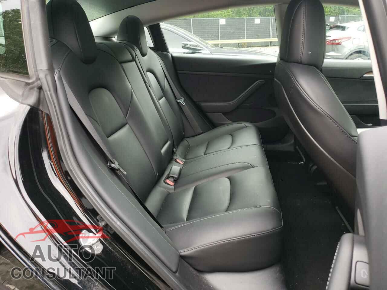 TESLA MODEL 3 2021 - 5YJ3E1EA8MF991378