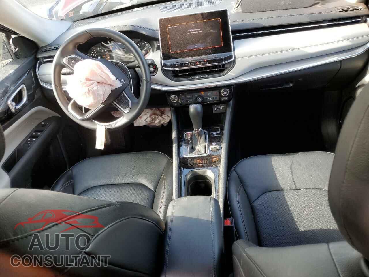 JEEP COMPASS 2022 - 3C4NJDCB1NT150247