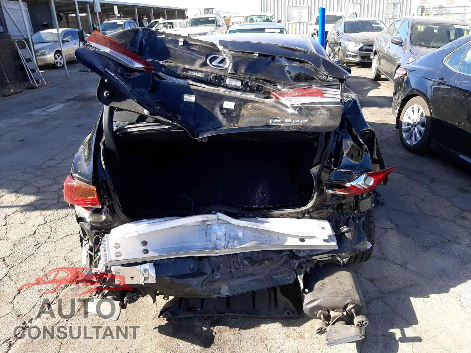 LEXUS IS 2020 - JTHGA1D22L5105111