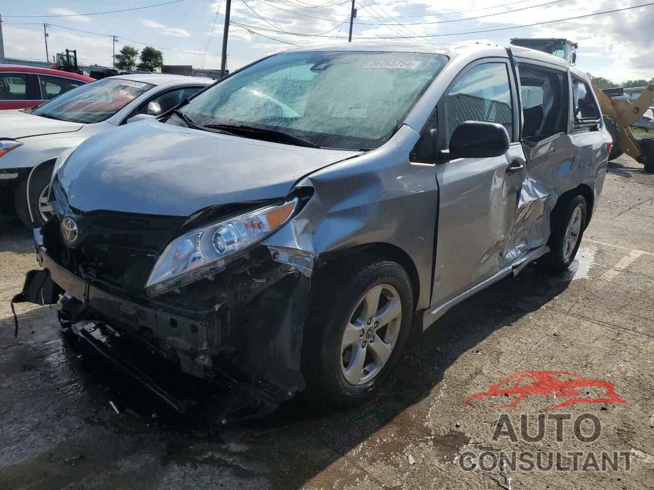 TOYOTA SIENNA 2018 - 5TDZZ3DC4JS929612