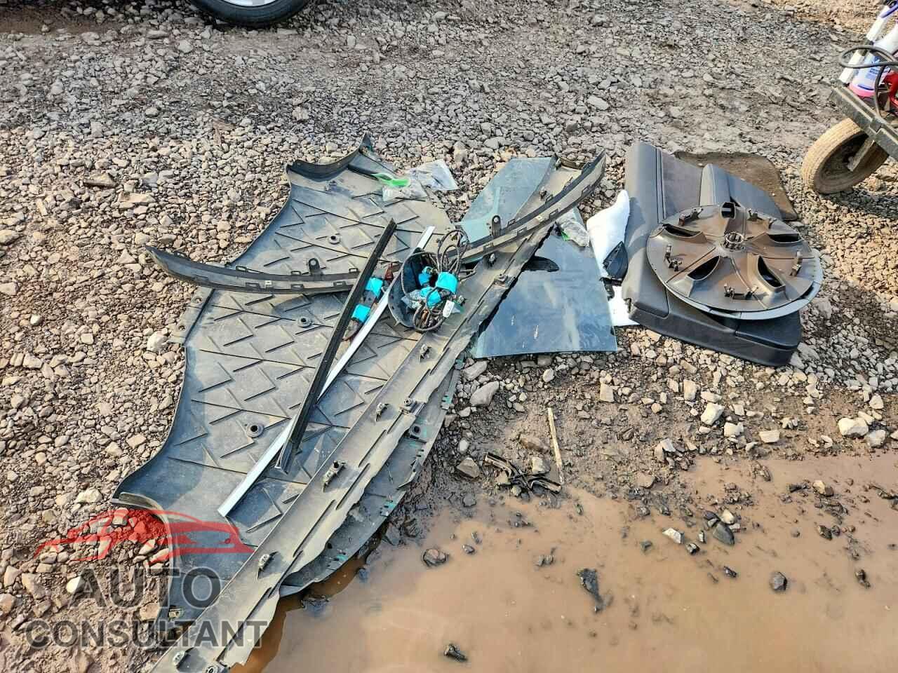 TESLA MODEL 3 2018 - 5YJ3E1EB6JF054064