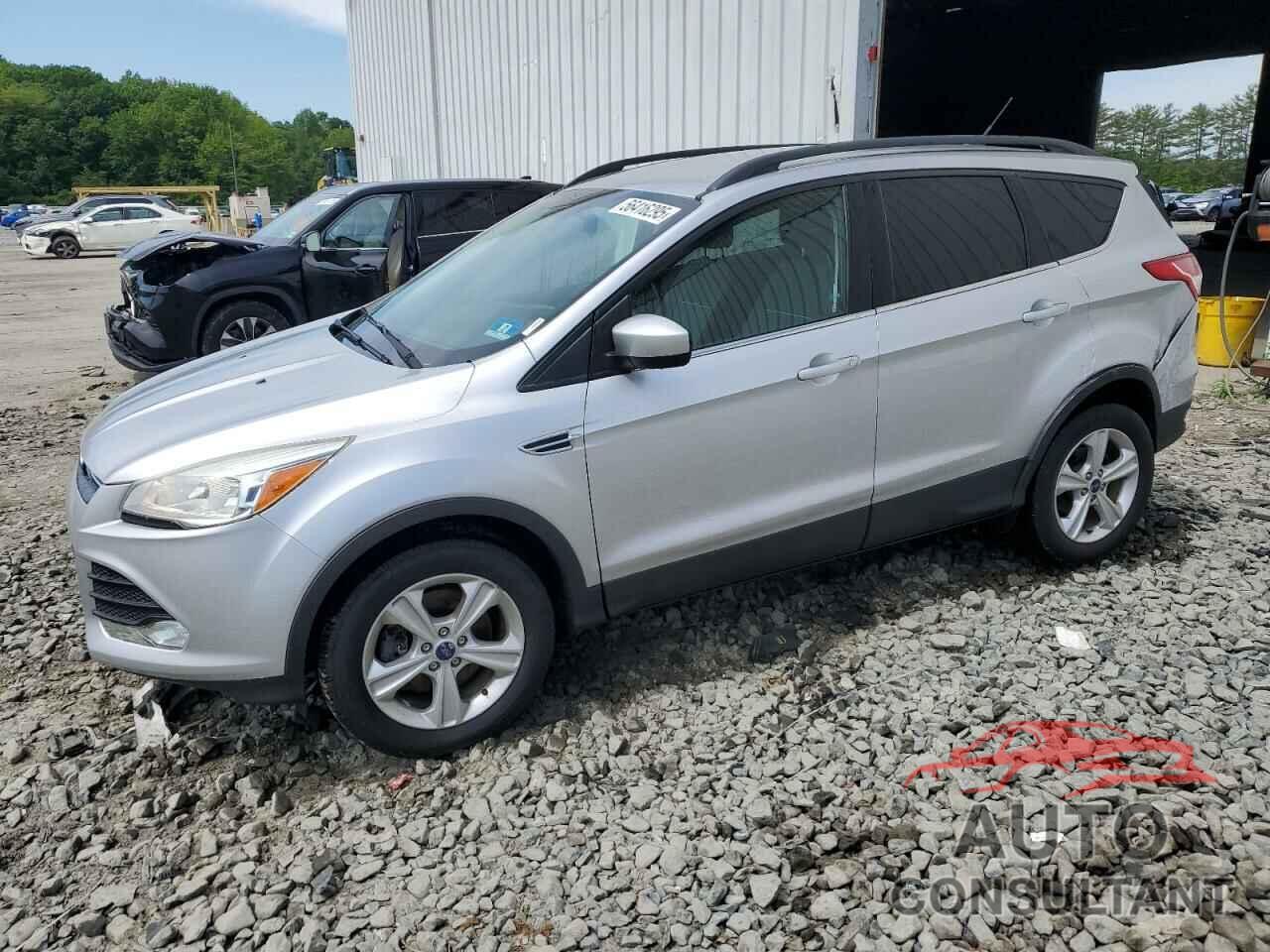 FORD ESCAPE 2015 - 1FMCU9GX3FUC18777