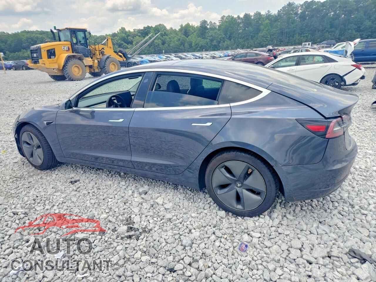TESLA MODEL 3 2019 - 5YJ3E1EB9KF520779