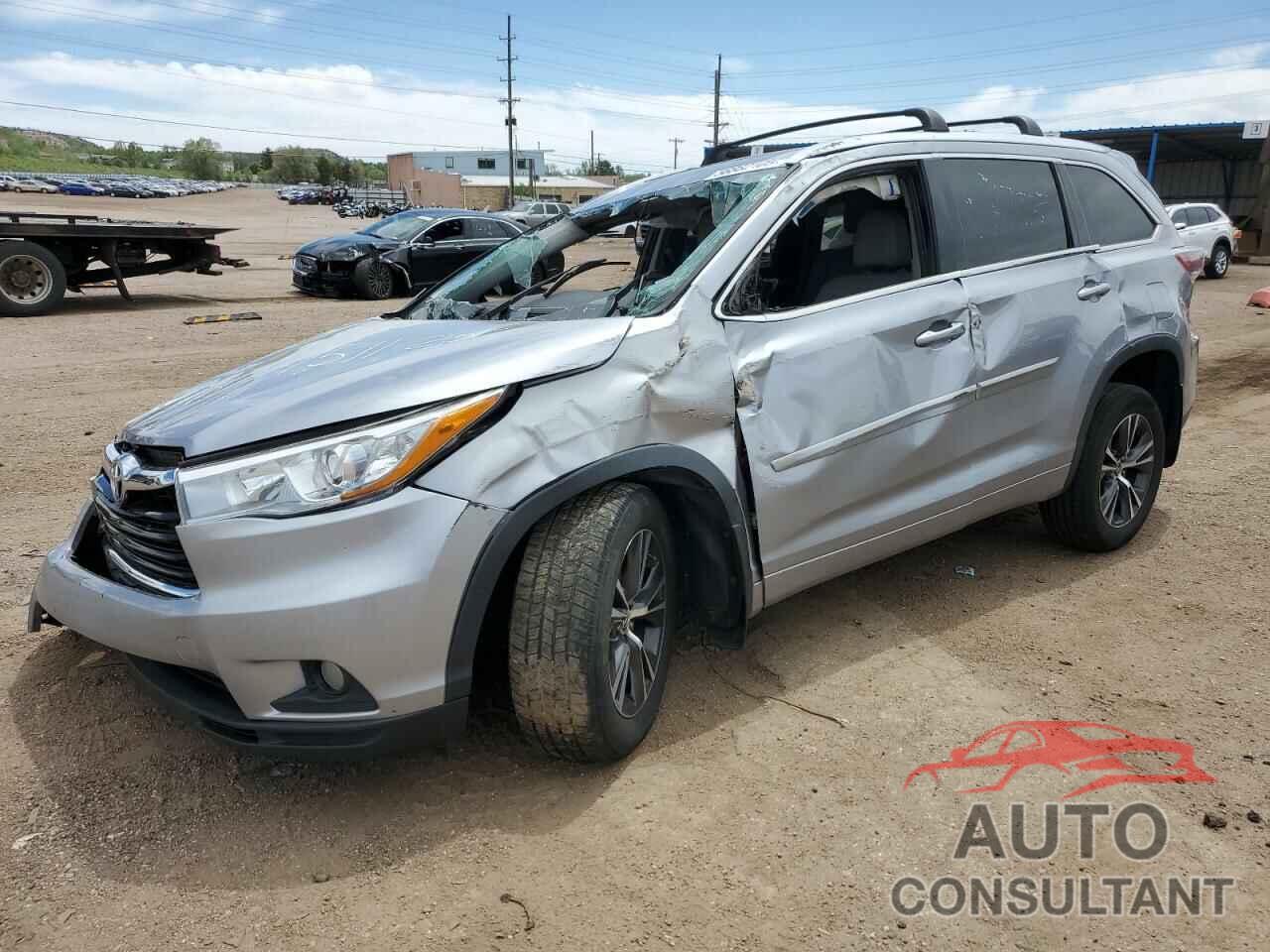 TOYOTA HIGHLANDER 2016 - 5TDJKRFH1GS505861