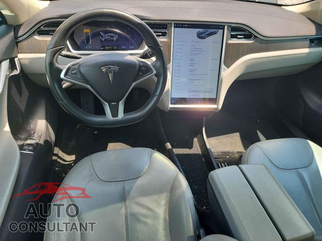 TESLA MODEL S 2013 - 5YJSA1CN2DFP05375