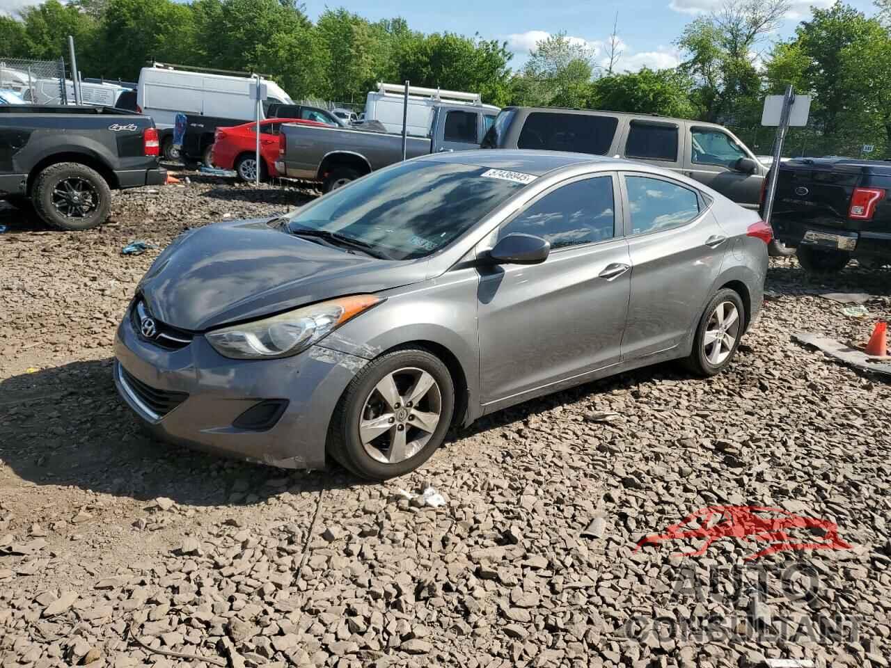HYUNDAI ELANTRA 2013 - 5NPDH4AE4DH306770