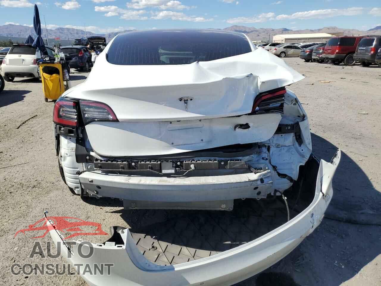 TESLA MODEL 3 2018 - 5YJ3E1EA2JF042467