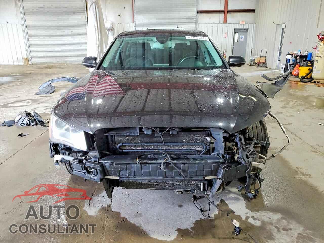 AUDI A8 2013 - WAURGAFD8DN000675