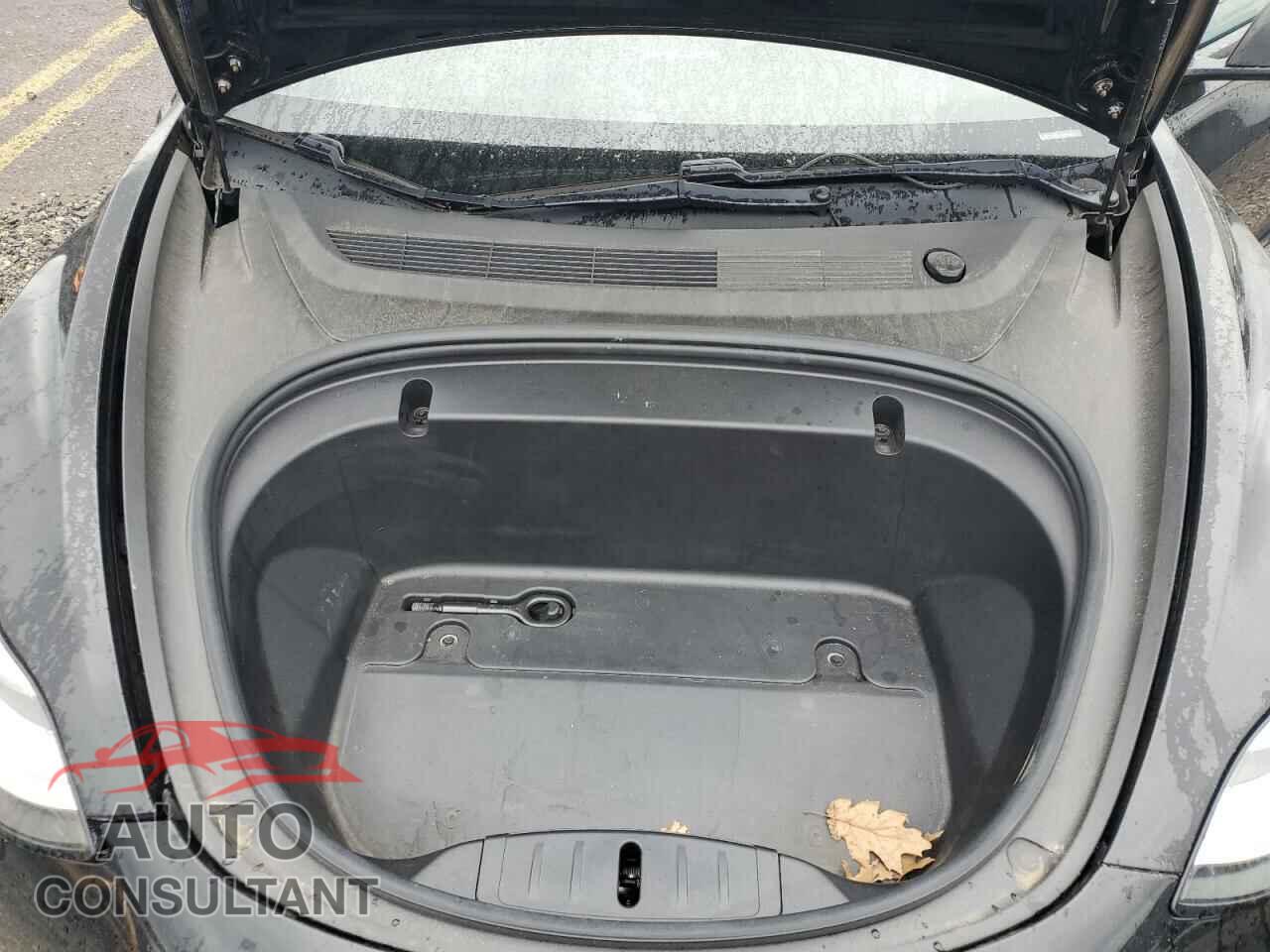 TESLA MODEL 3 2020 - 5YJ3E1EA8LF643871