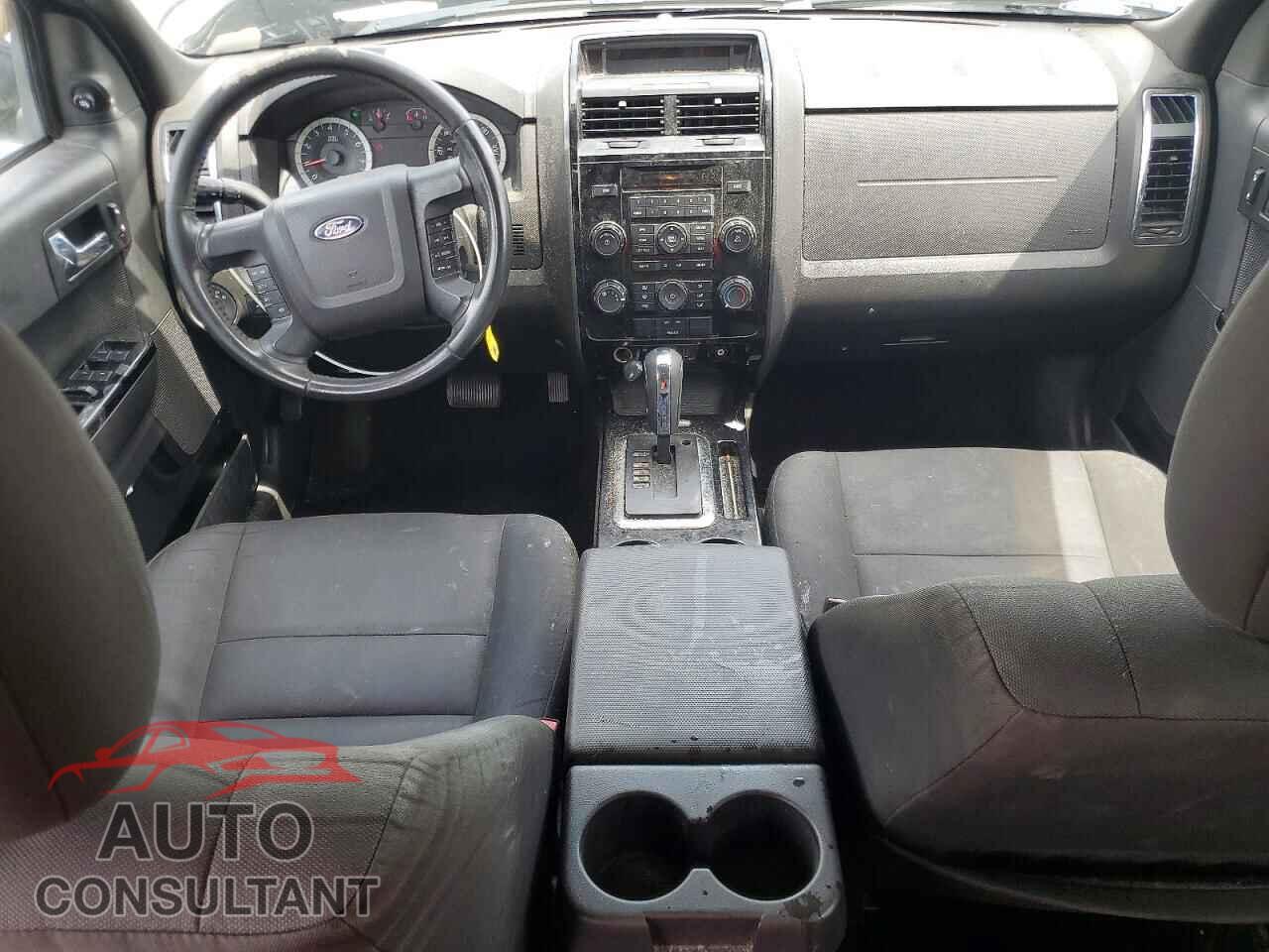 FORD ESCAPE 2010 - 1FMCU0DG4AKB43236