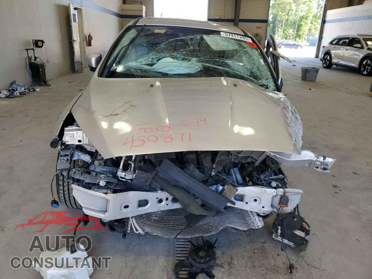 FORD FOCUS 2016 - 1FADP3F28GL280966