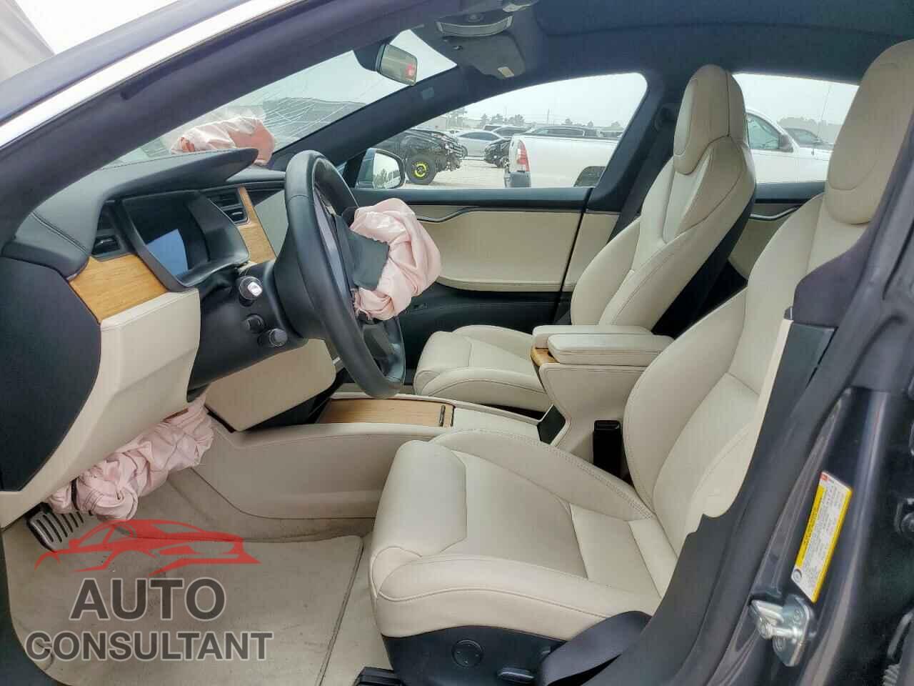 TESLA MODEL S 2019 - 5YJSA1E44KF349058