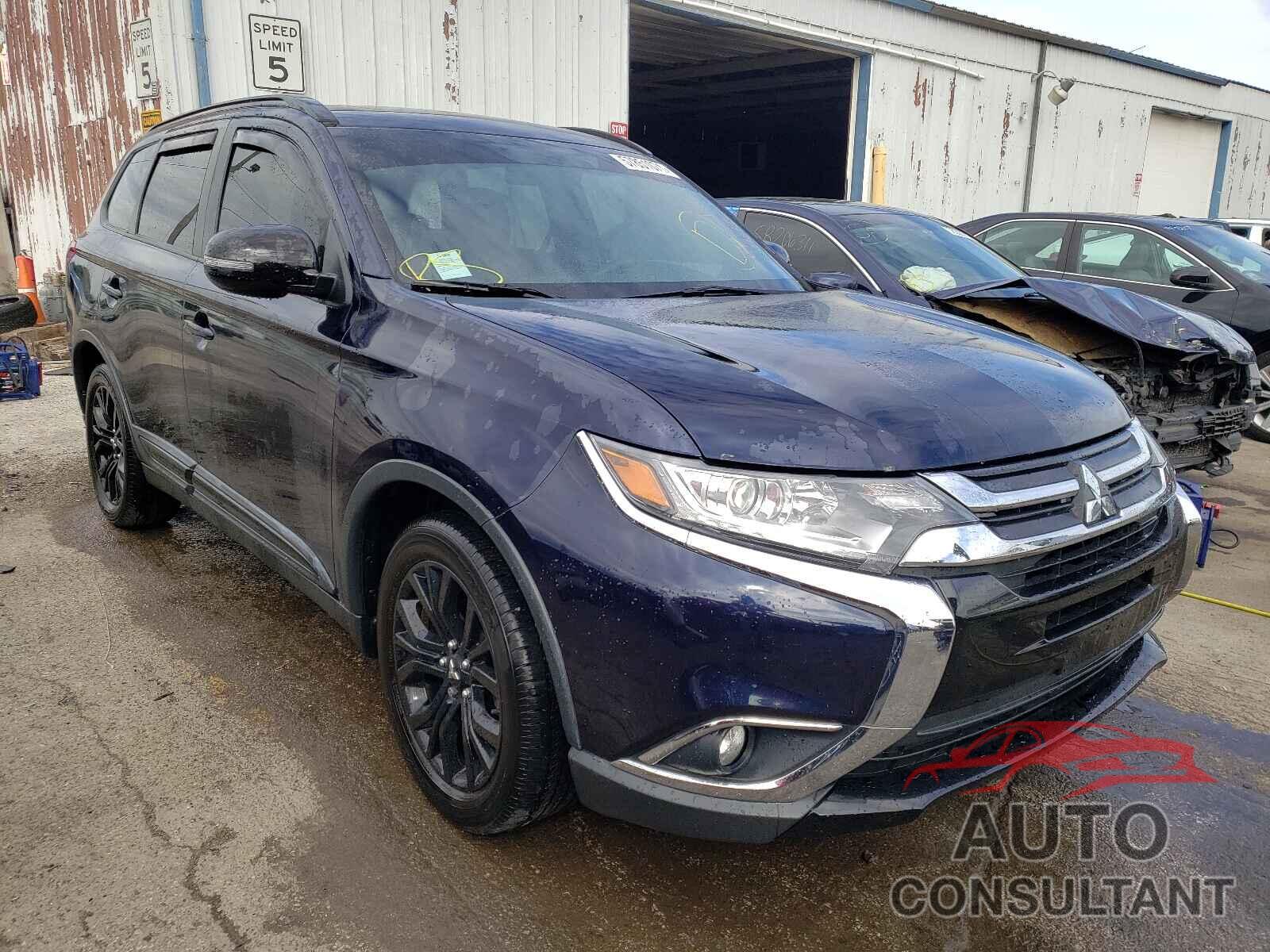 MITSUBISHI OUTLANDER 2018 - JA4AD3A39JZ053709