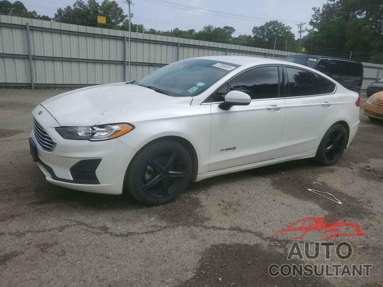FORD FUSION 2019 - 3FA6P0LU7KR242944