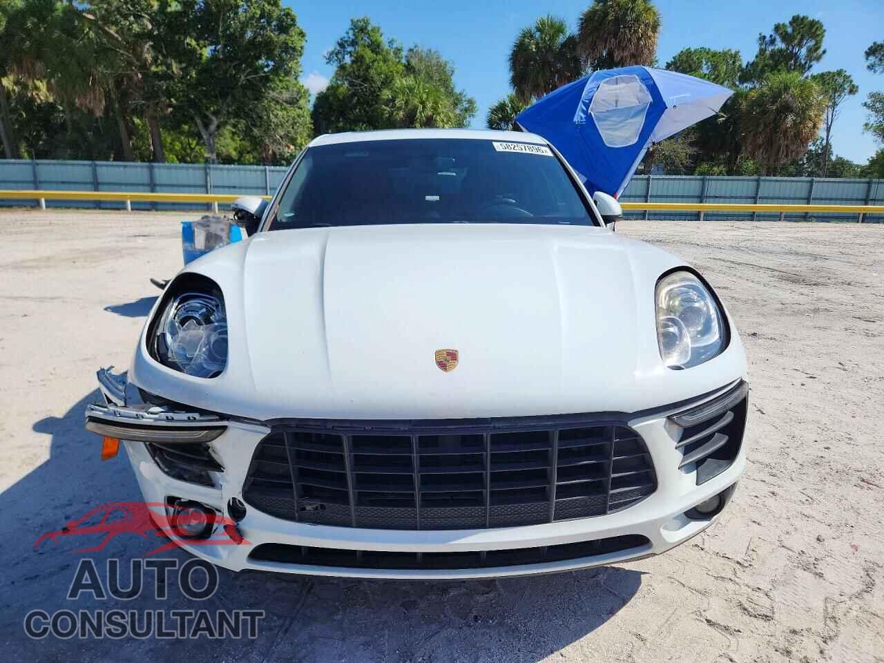 PORSCHE MACAN 2015 - WP1AB2A55FLB59414