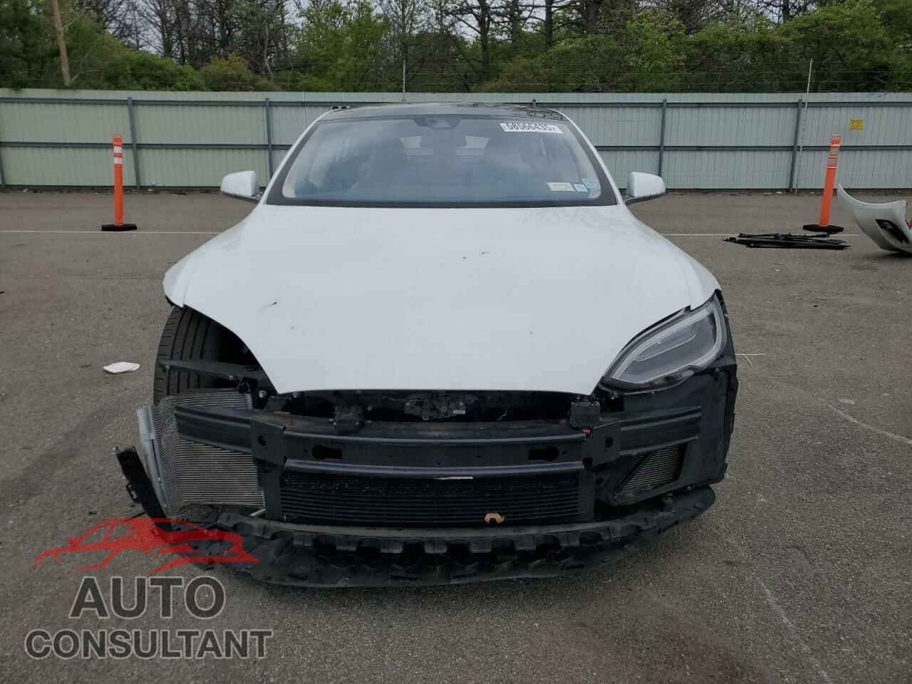 TESLA MODEL S 2016 - 5YJSA1E20GF138039