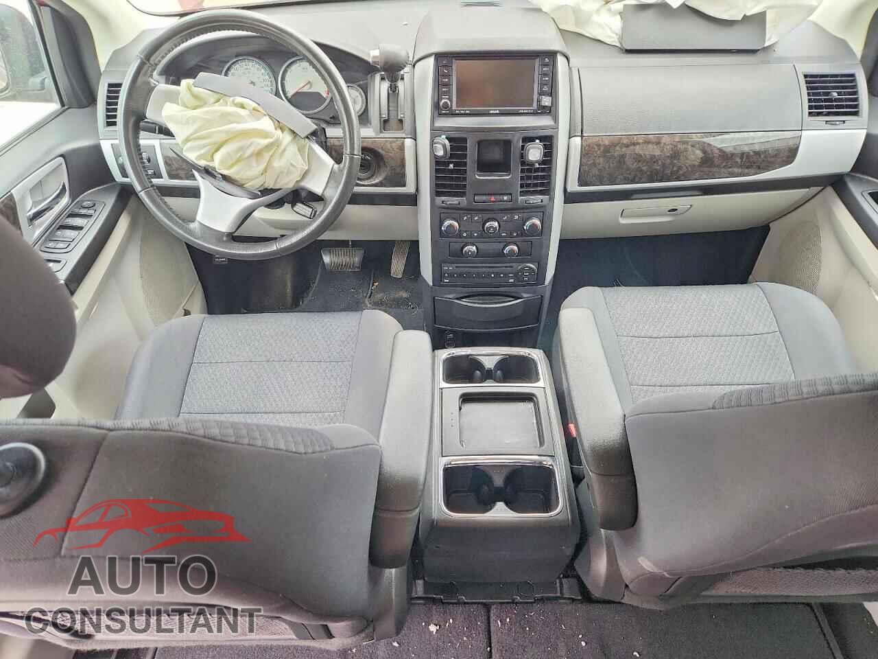 DODGE CARAVAN 2010 - 2D4RN5D13AR416675