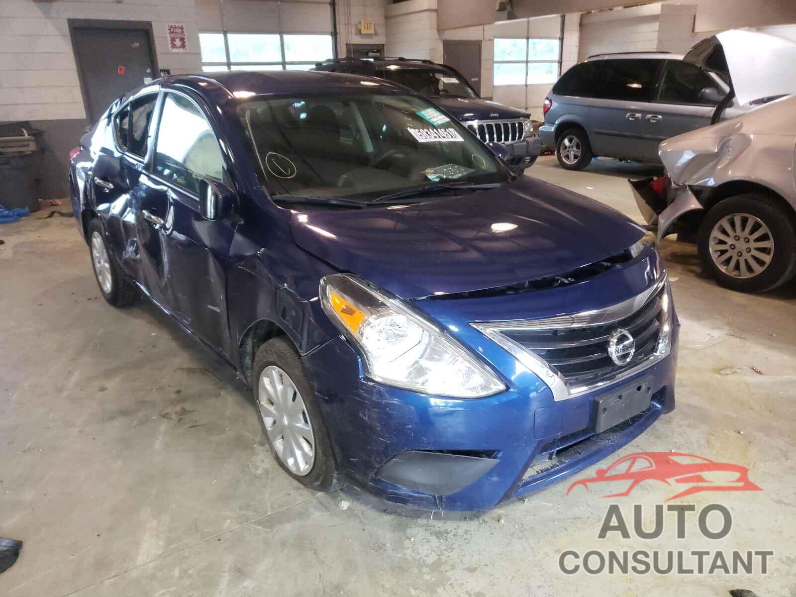 NISSAN VERSA 2019 - 3N1CN7APXKL867773
