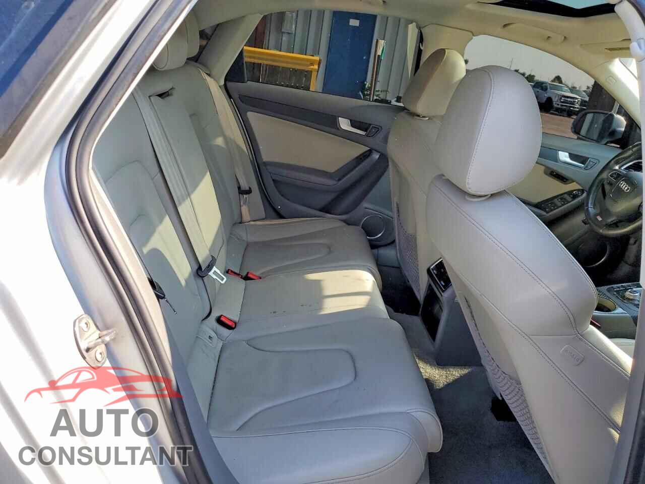 AUDI A4 2012 - WAUFFAFL8CA097492