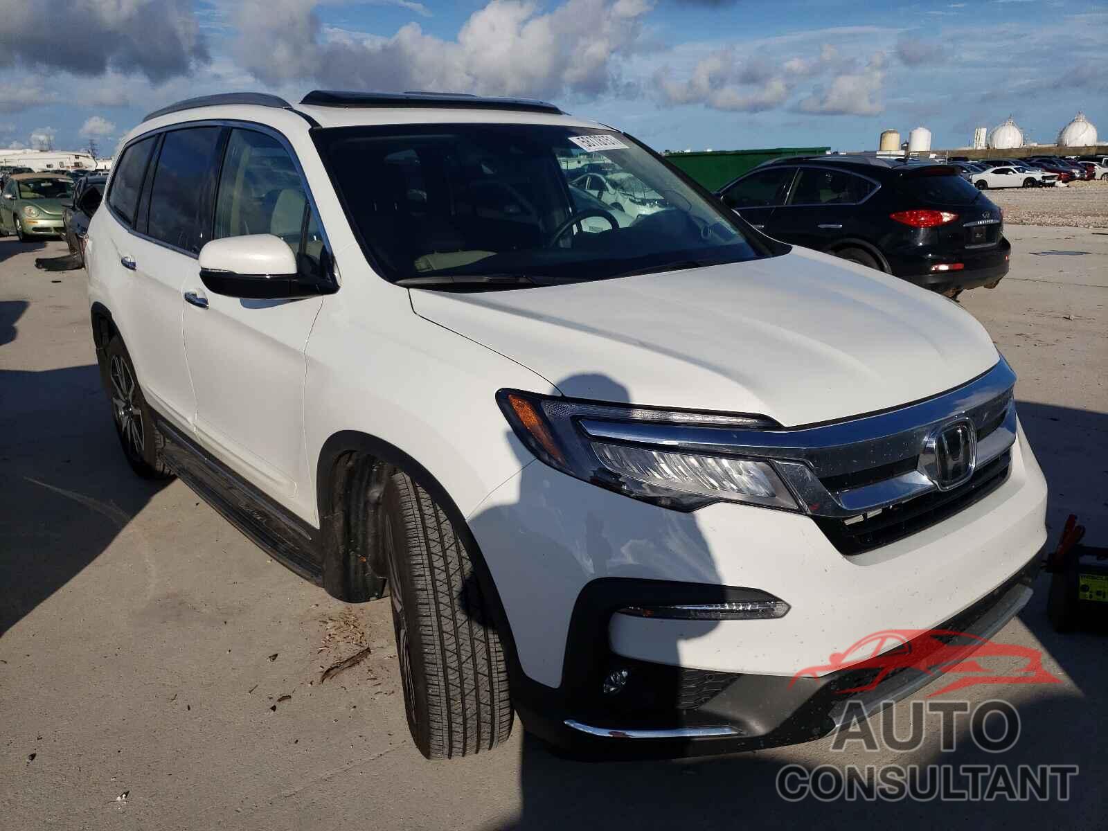 HONDA PILOT 2021 - 5FNYF6H96MB037536