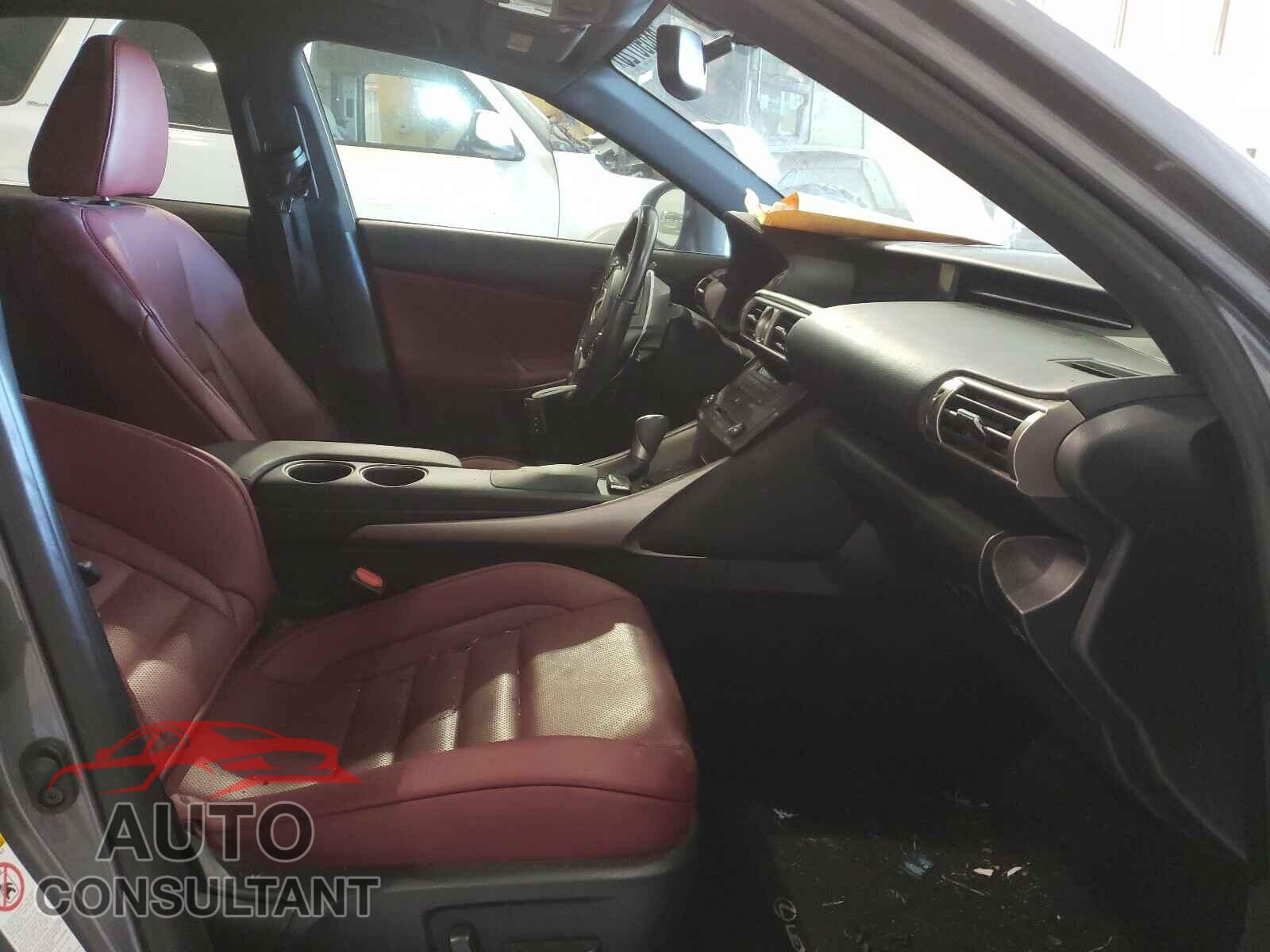 LEXUS IS 2016 - JTHBA1D22G5018714