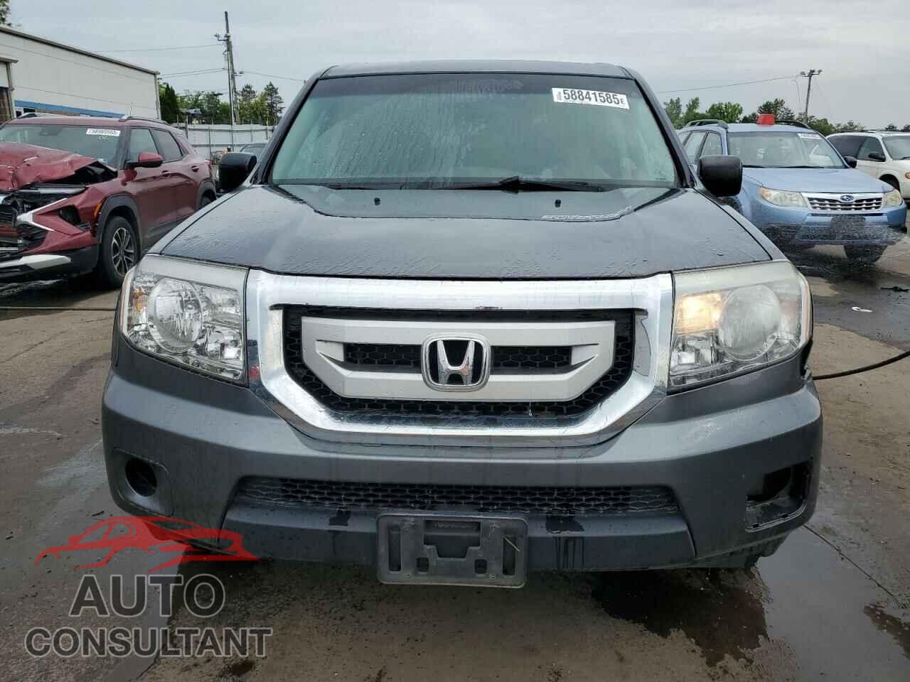 HONDA PILOT 2011 - 5FNYF4H23BB104100