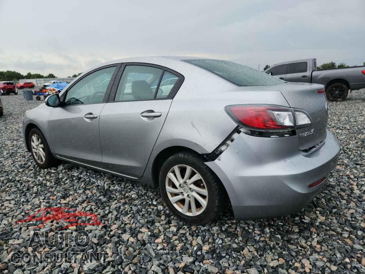 MAZDA 3 2012 - JM1BL1V70C1574009