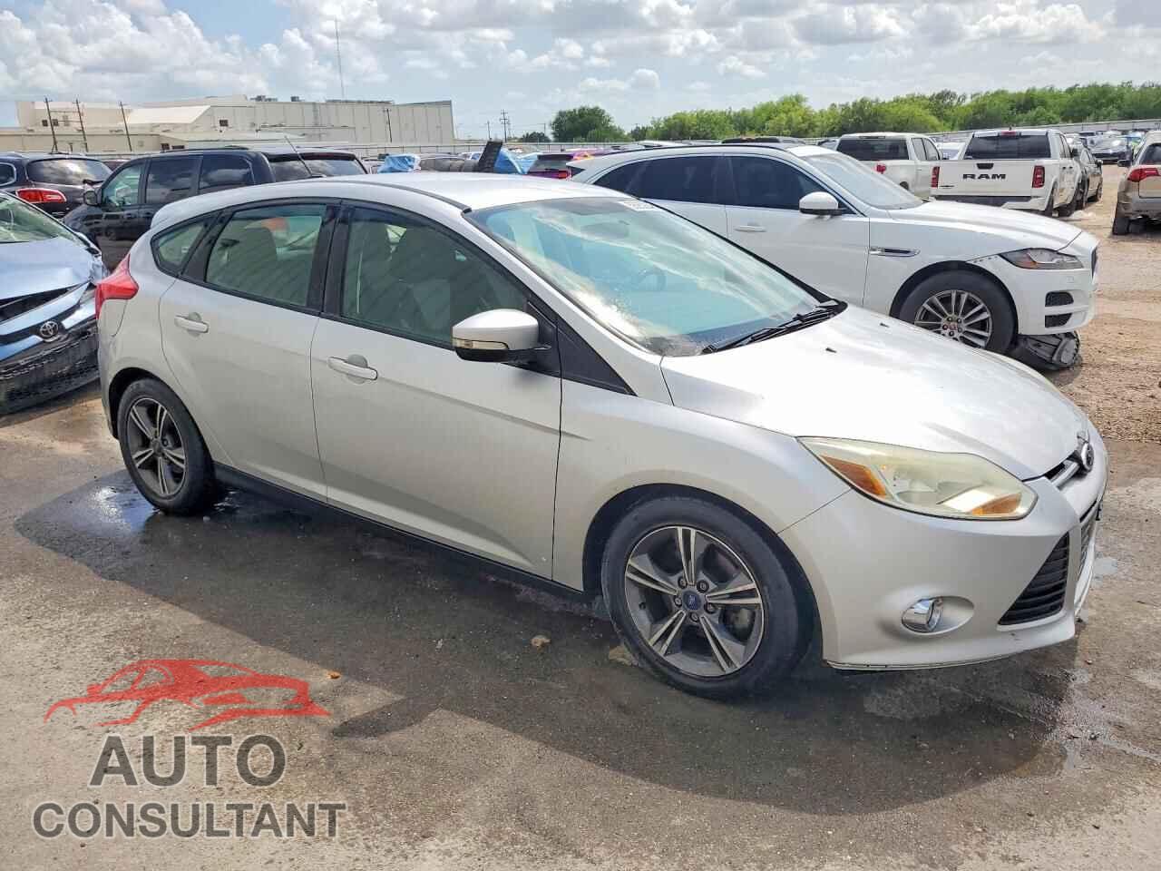 FORD FOCUS 2014 - 1FADP3K25EL430308
