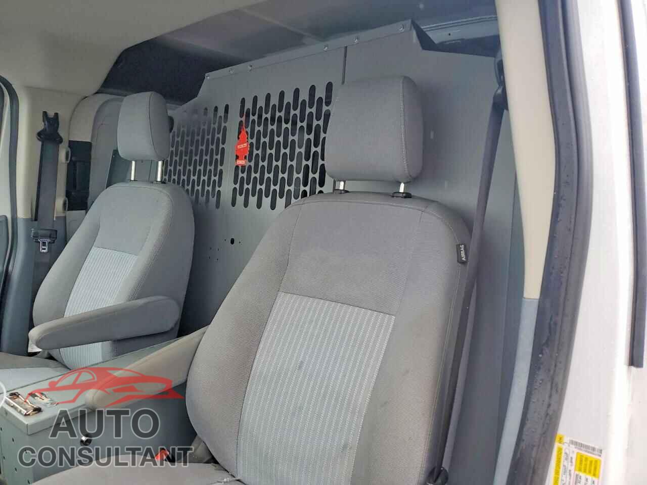 FORD TRANSIT 2019 - 1FTYR1YM3KKA23768