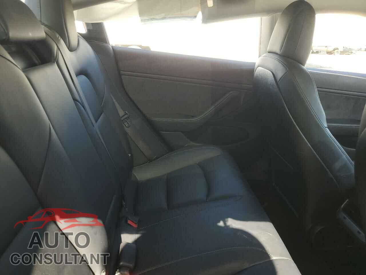 TESLA MODEL 3 2018 - 5YJ3E1EA7JF045963
