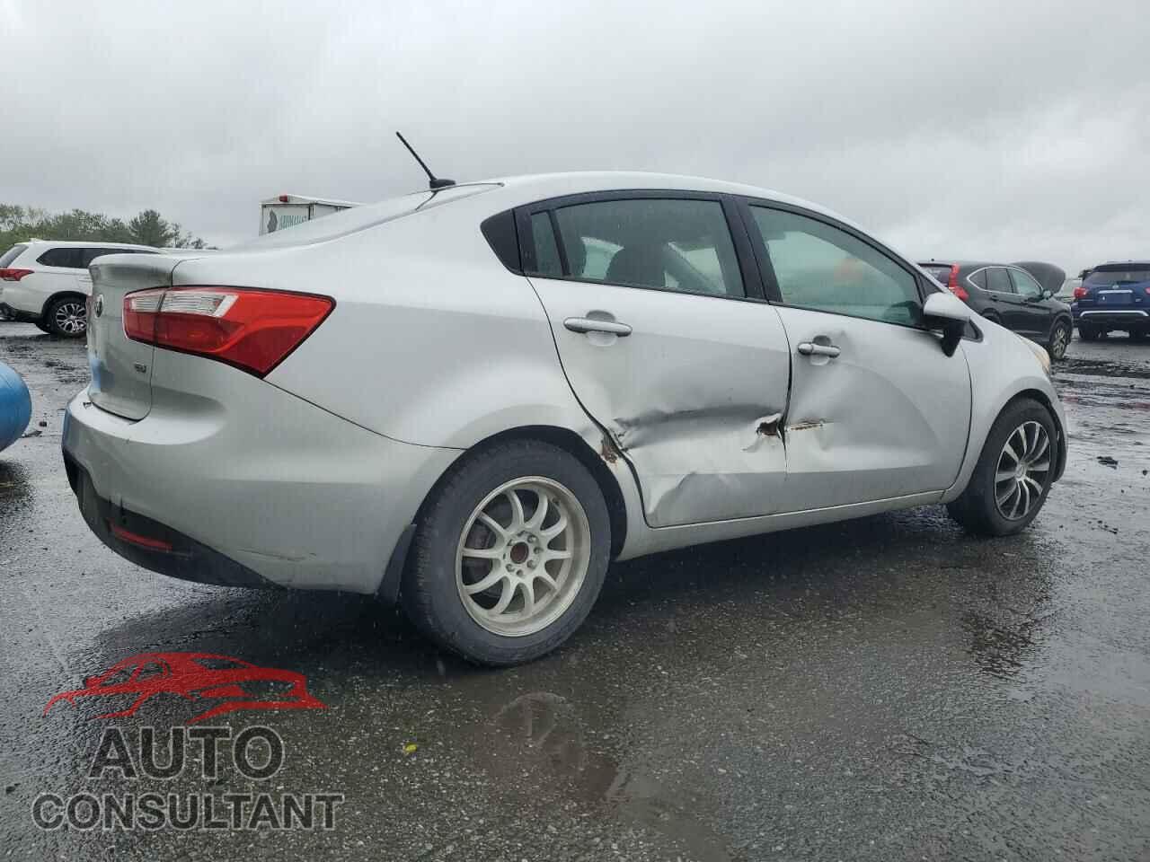 KIA RIO 2013 - KNADM4A30D6272845