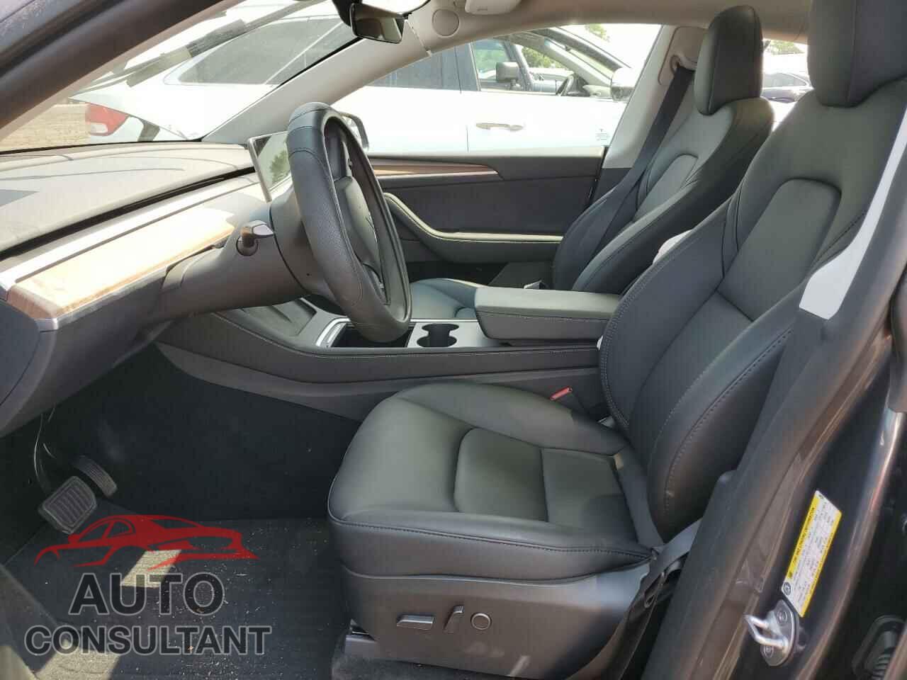 TESLA MODEL Y 2023 - 7SAYGDED9PF948395