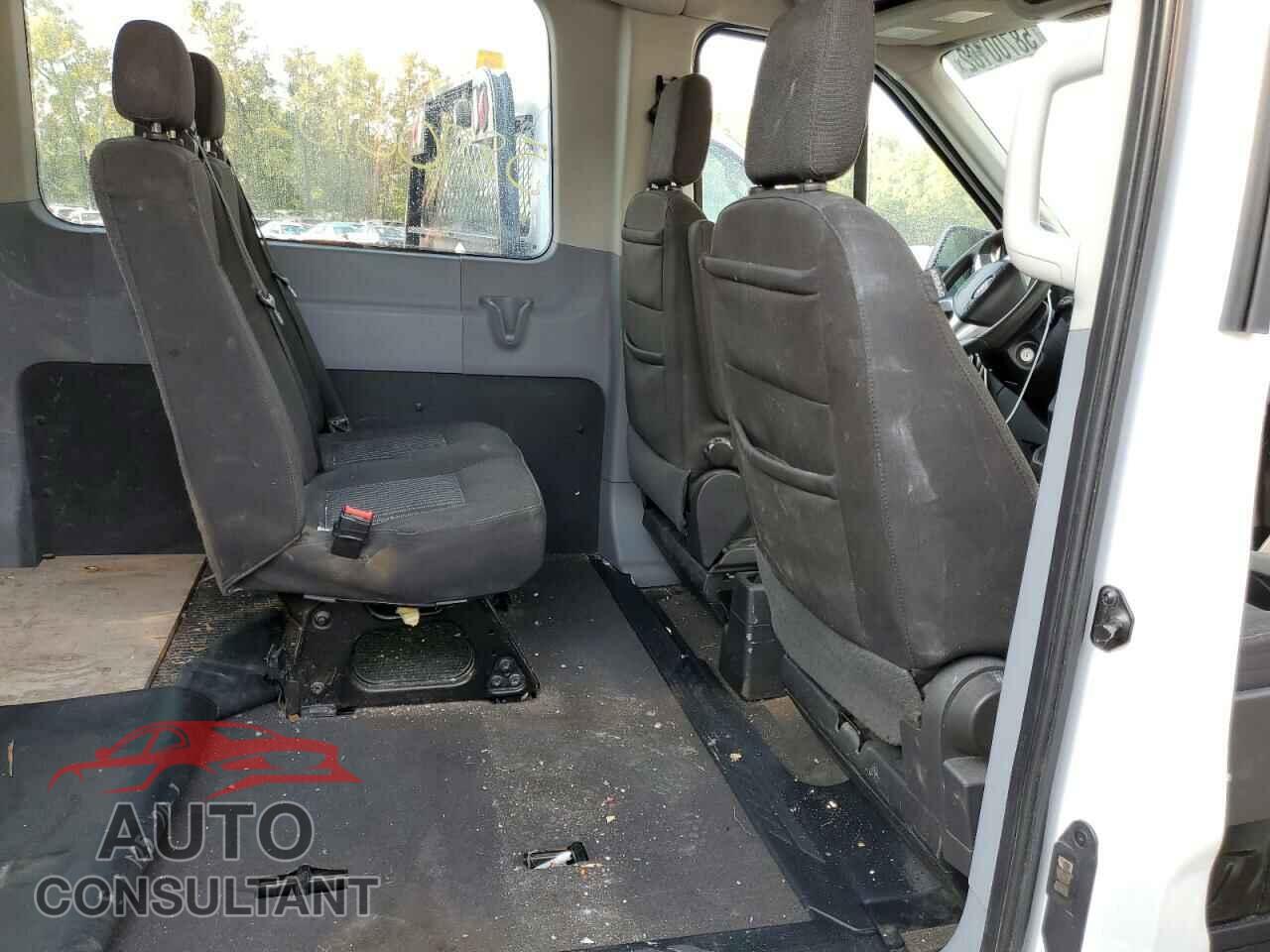 FORD TRANSIT 2017 - 1FBZX2CM5HKA94247