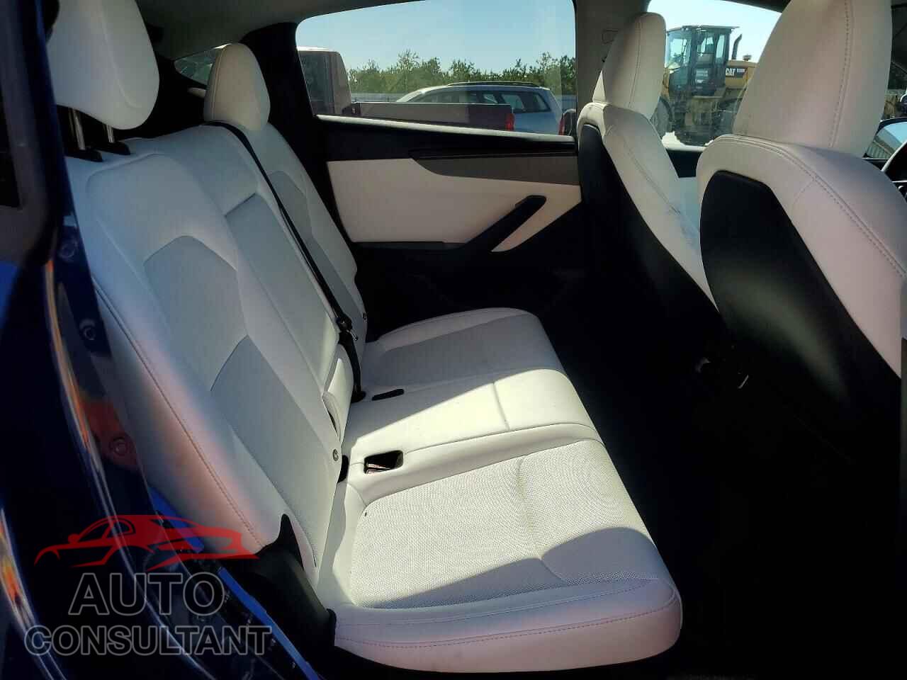 TESLA MODEL Y 2026 - 7SAYGDEE6TF413060