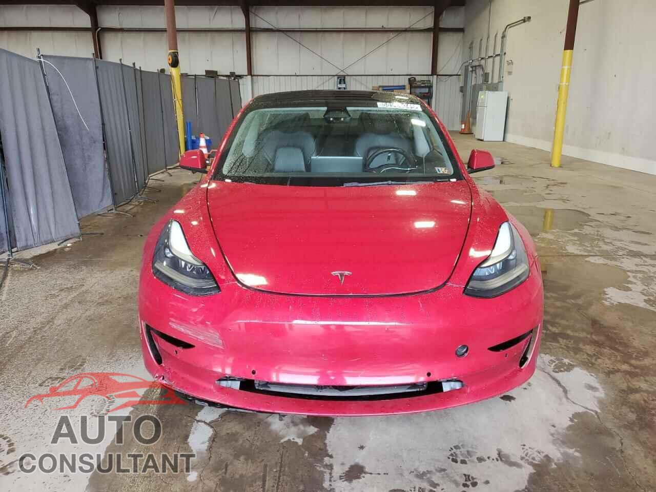 TESLA MODEL 3 2022 - 5YJ3E1EA9NF290379