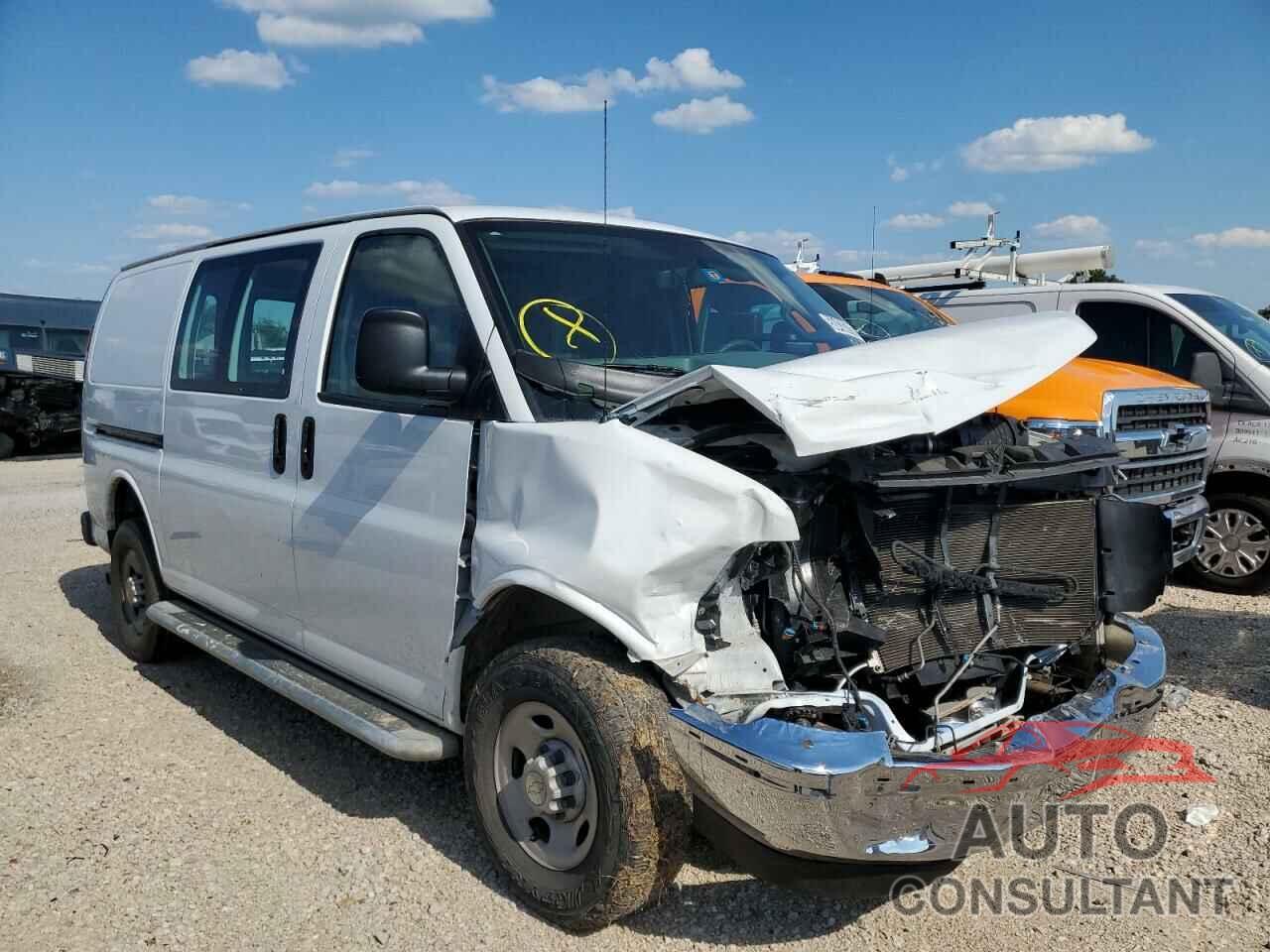 CHEVROLET EXPRESS 2018 - 1GCWGAFGXJ1906085