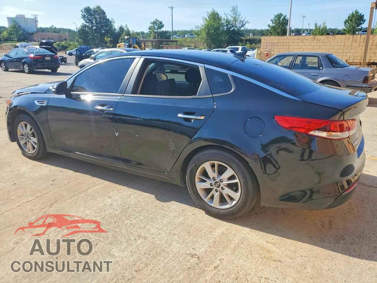 KIA OPTIMA 2017 - KNAGT4L3XH5153354