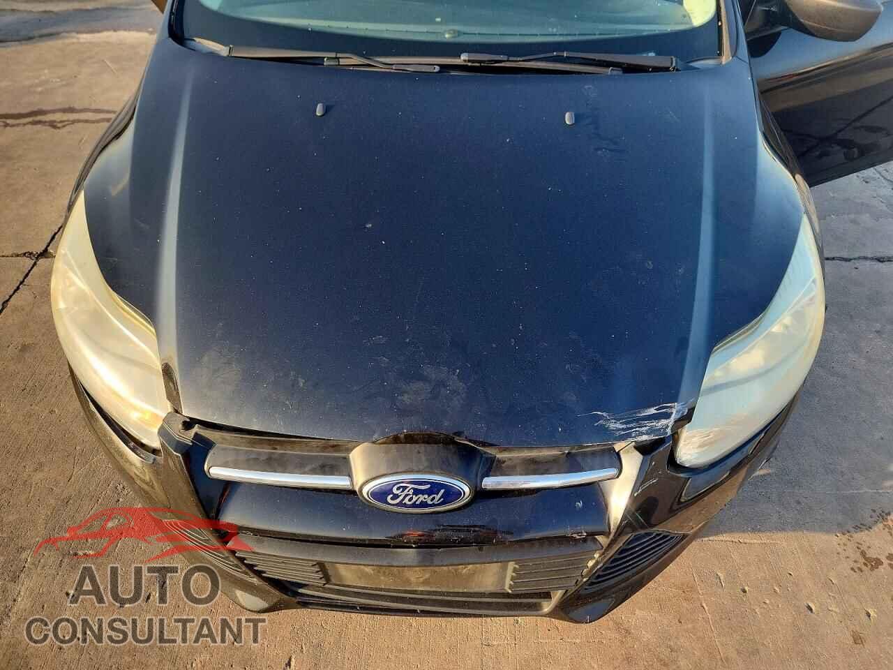 FORD FOCUS 2014 - 1FADP3E28EL348634