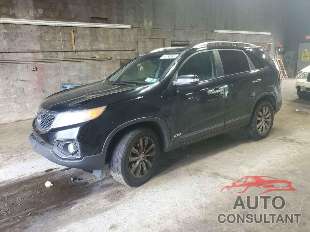 KIA SORENTO 2011 - 5XYKUDA28BG058651