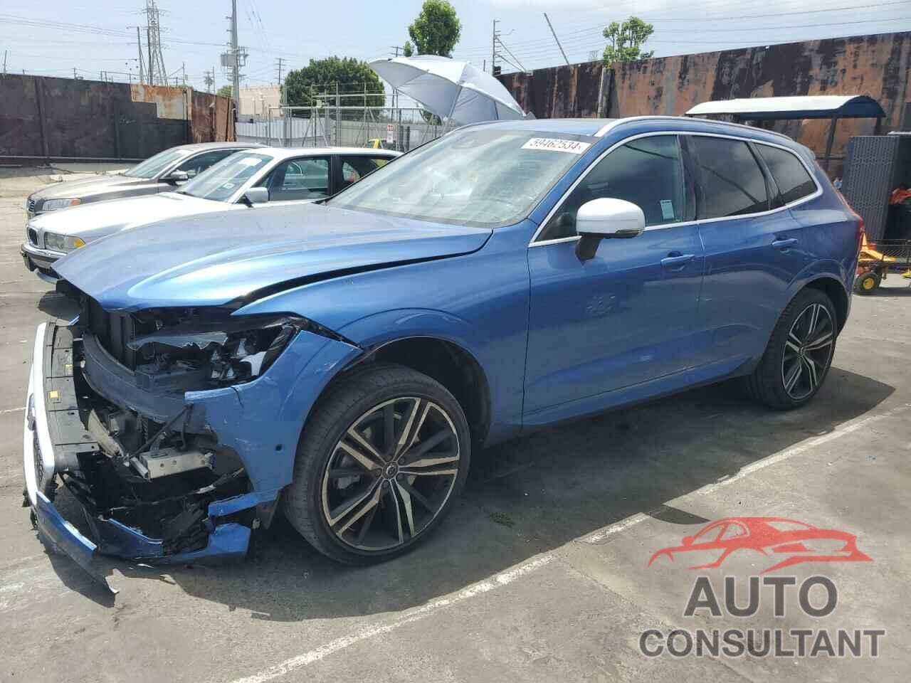 VOLVO XC60 2018 - YV4A22RM8J1027360