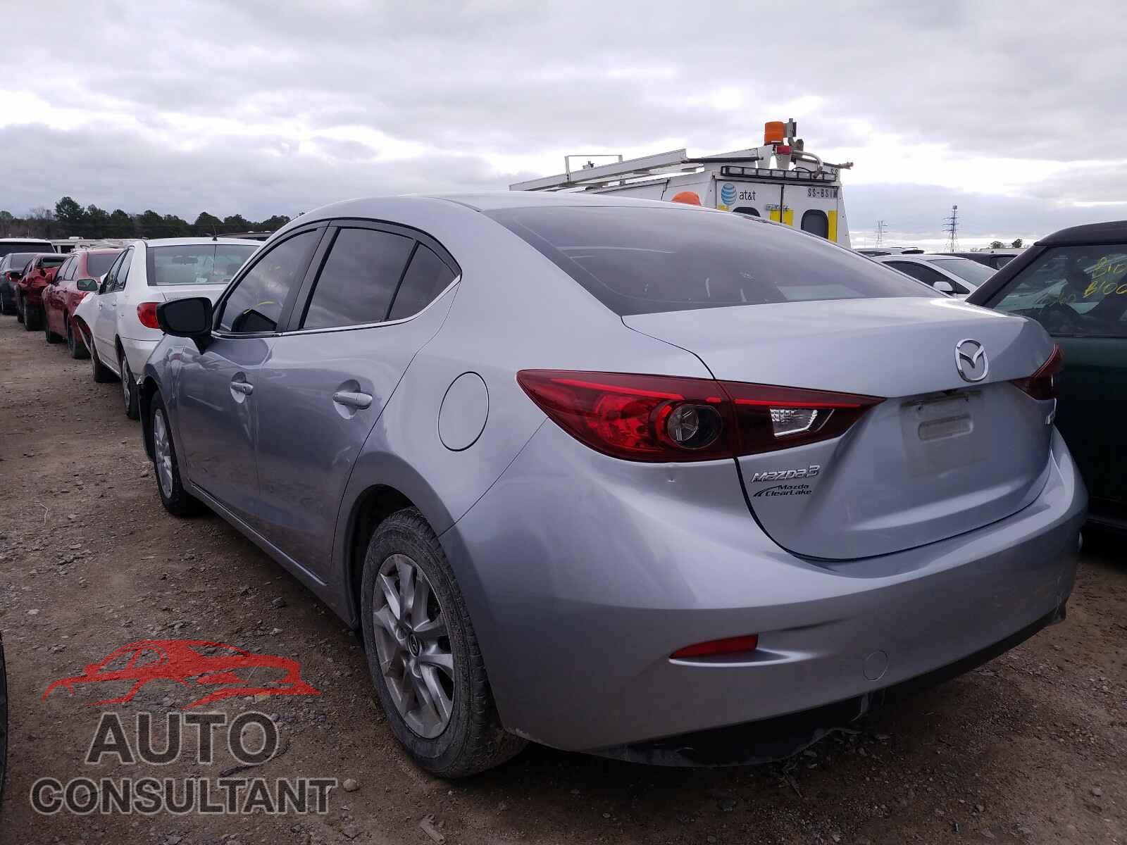 MAZDA 3 2017 - 3MZBN1U7XHM145334