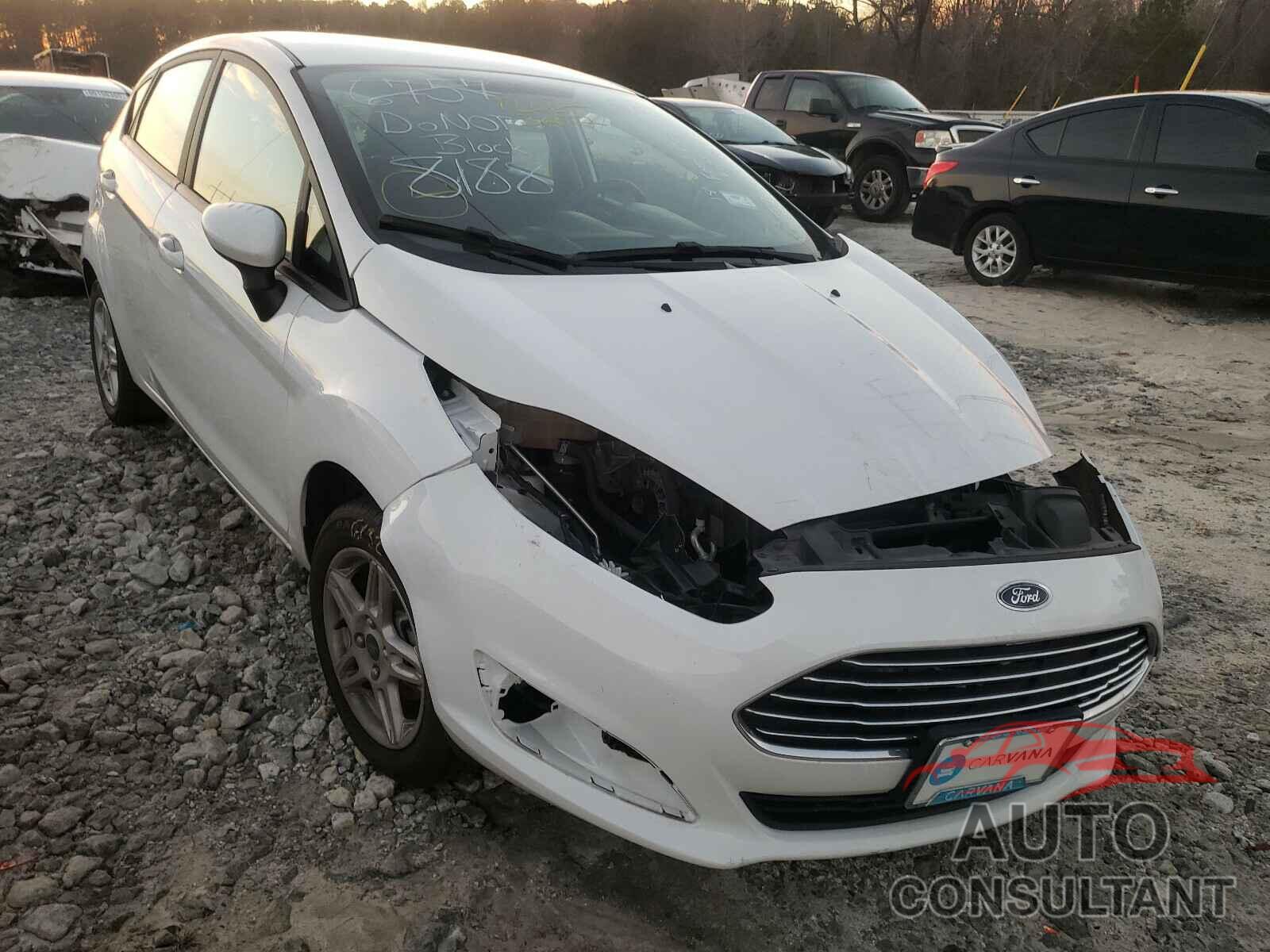 FORD FIESTA 2018 - 3FADP4EJXJM128188