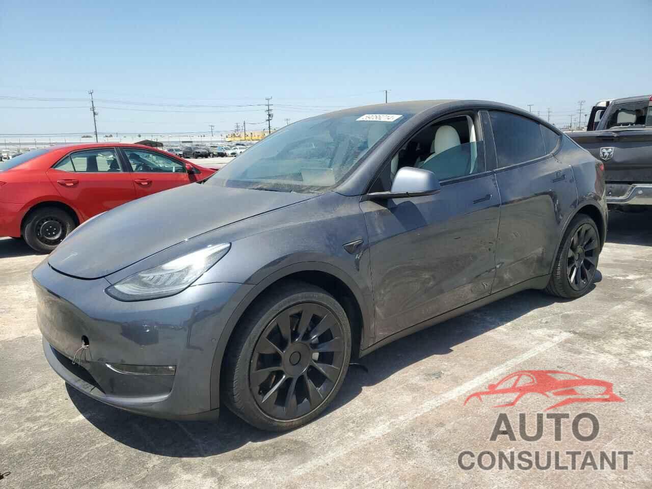 TESLA MODEL Y 2021 - 5YJYGDEE2MF283390