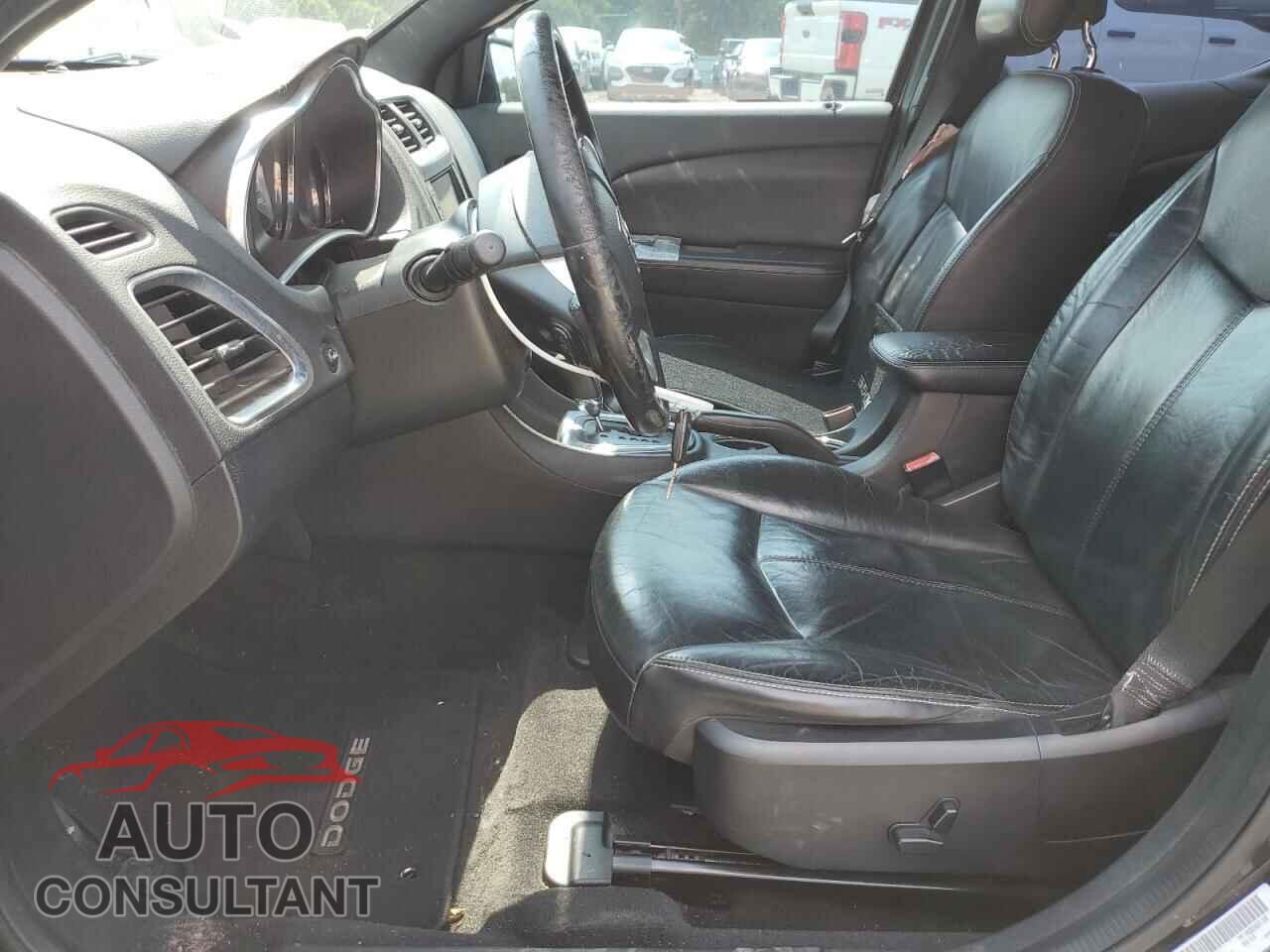 DODGE AVENGER 2013 - 1C3CDZCB7DN628217