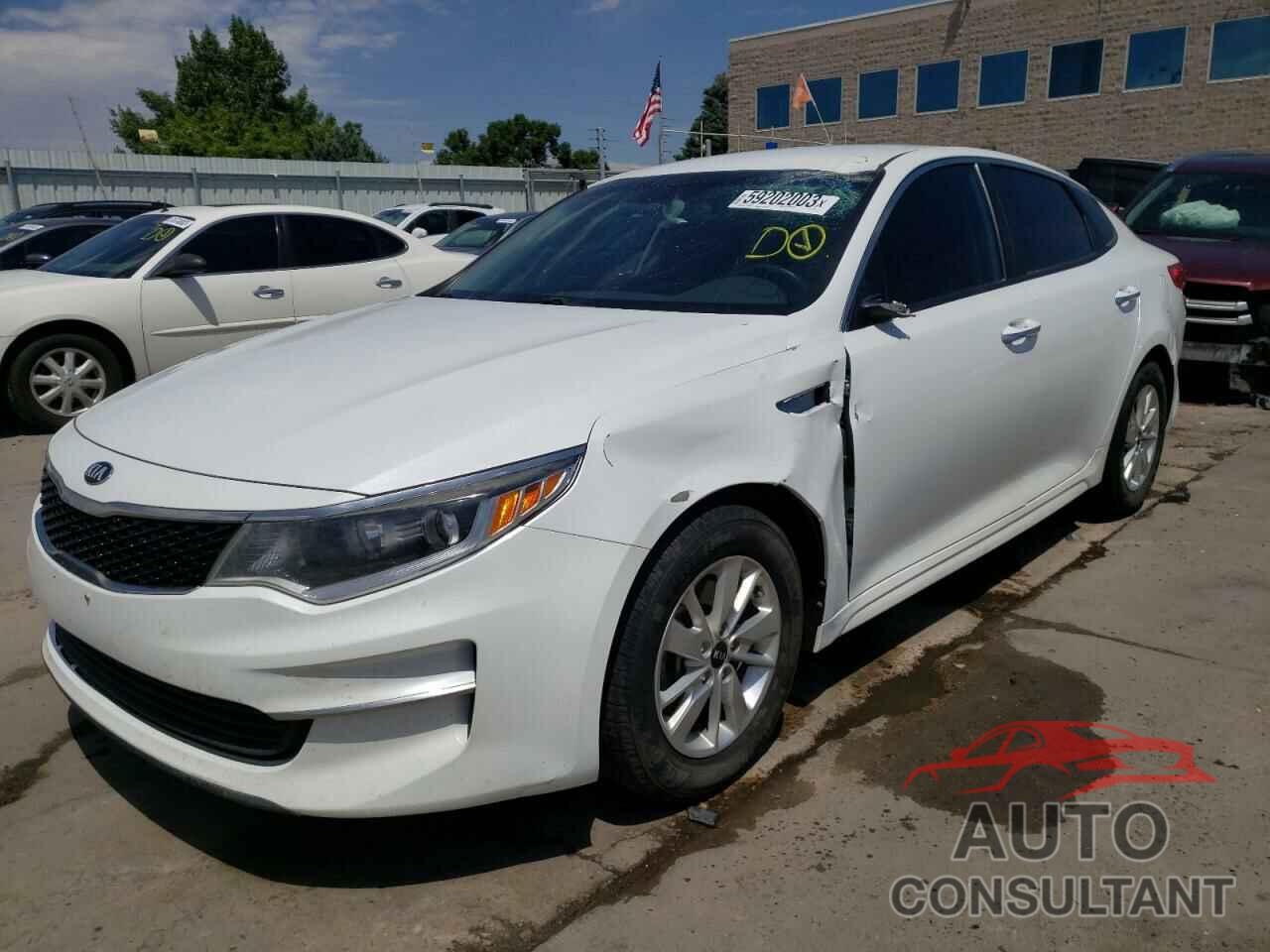 KIA OPTIMA 2018 - 5XXGT4L36JG188395