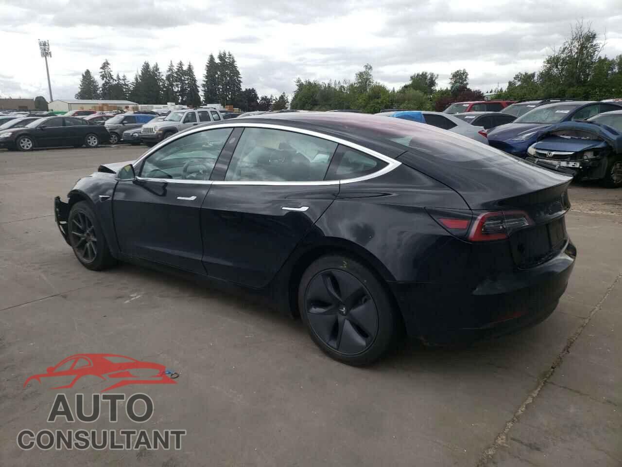 TESLA MODEL 3 2018 - 5YJ3E1EA0JF172523