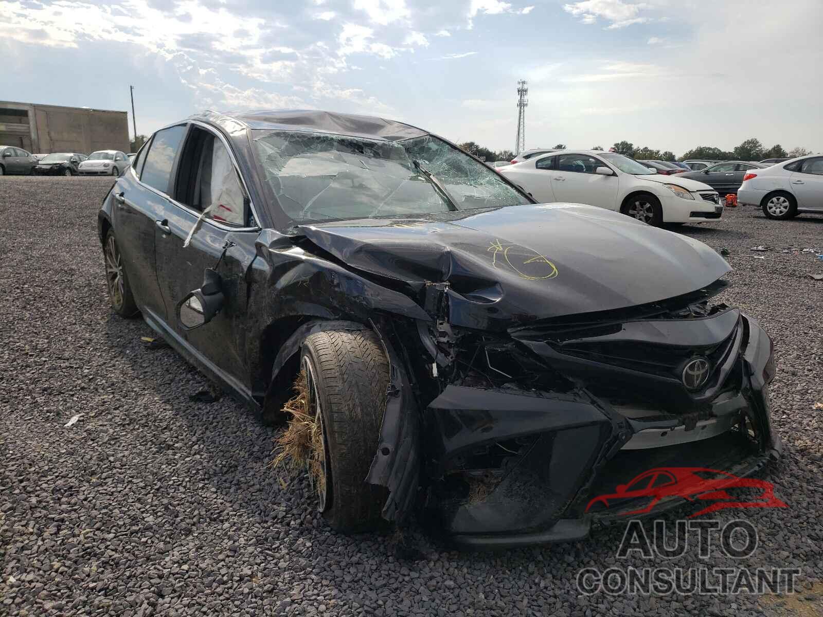 TOYOTA CAMRY 2020 - 4T1G11AK3LU339345