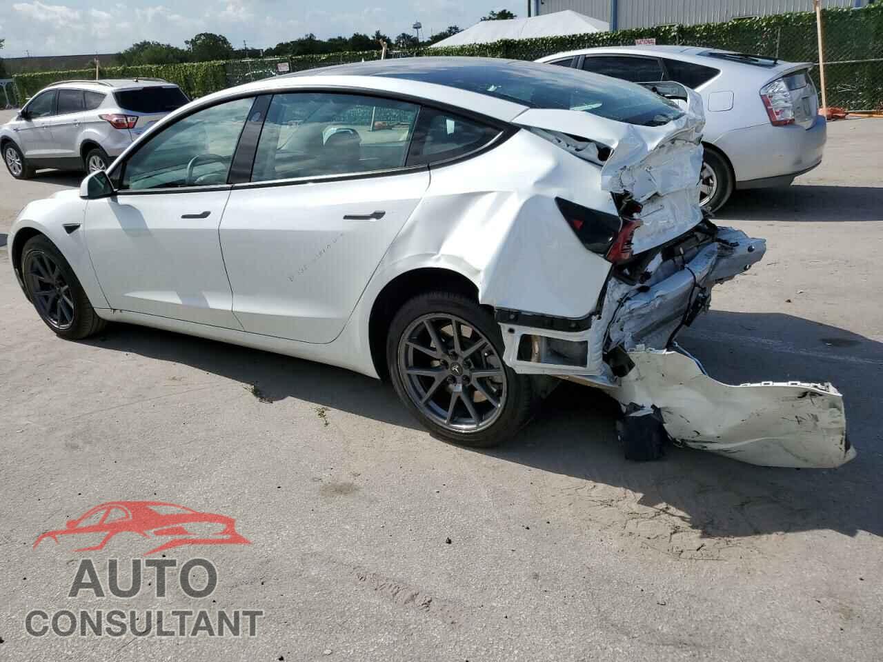 TESLA MODEL 3 2023 - 5YJ3E1EA3PF450615